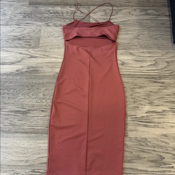 Dynamite dress - Picture 4 of 7